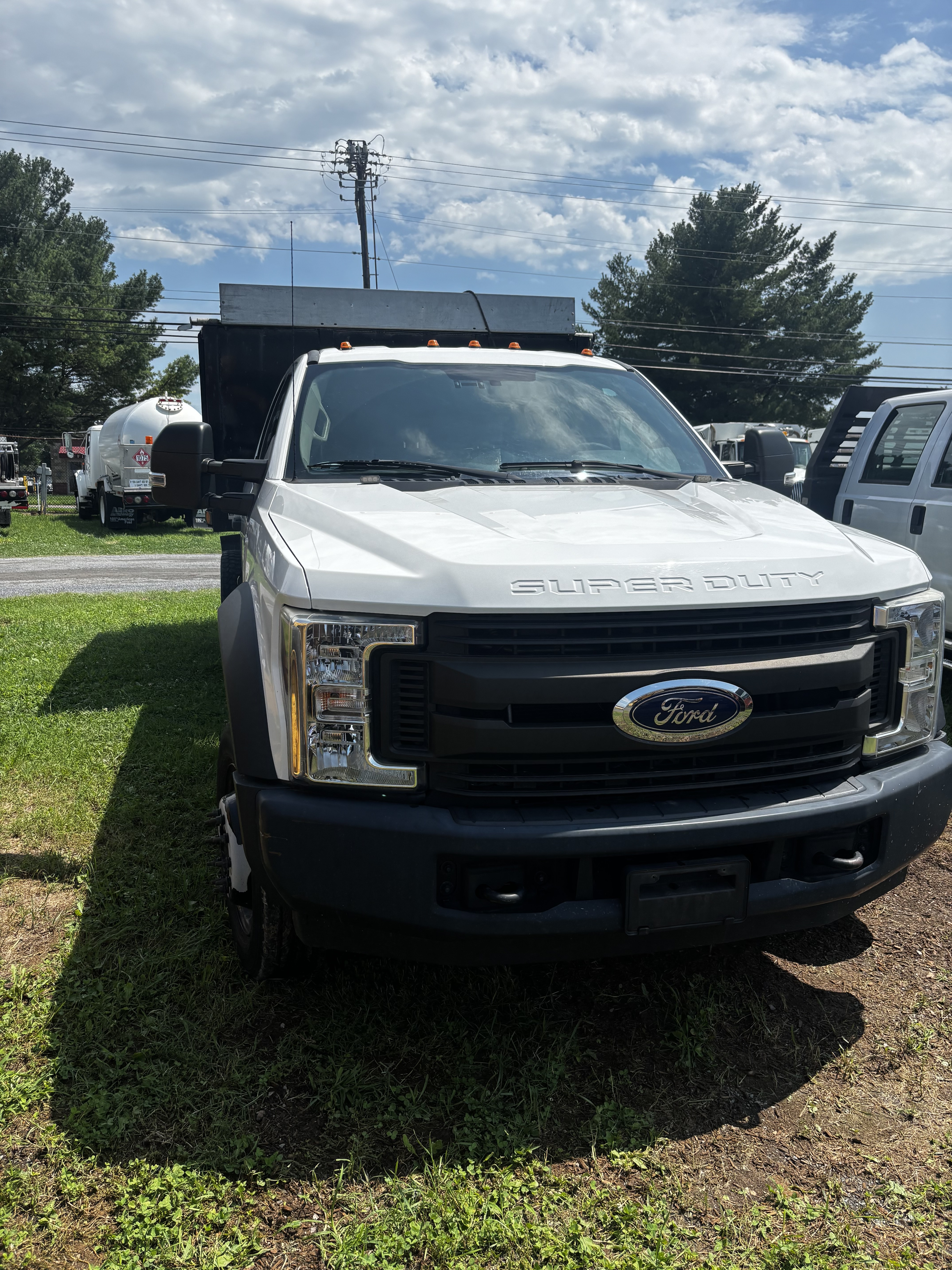 2018 FORD F450 in Elkridge, MD