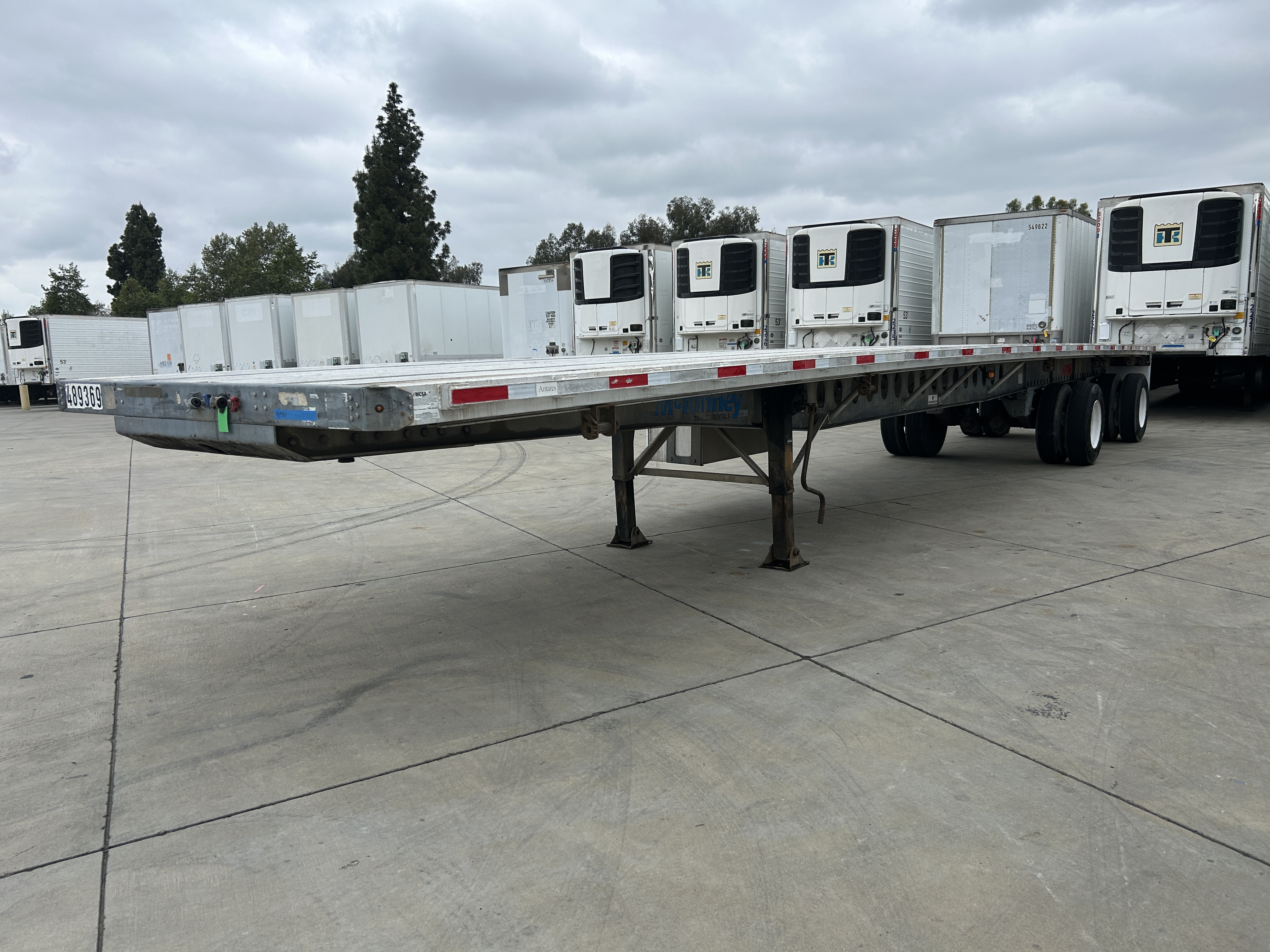2015 ANTARES 48' Combination Frame (steel & aluminum) Aluminum Floor in Rockford, IL
