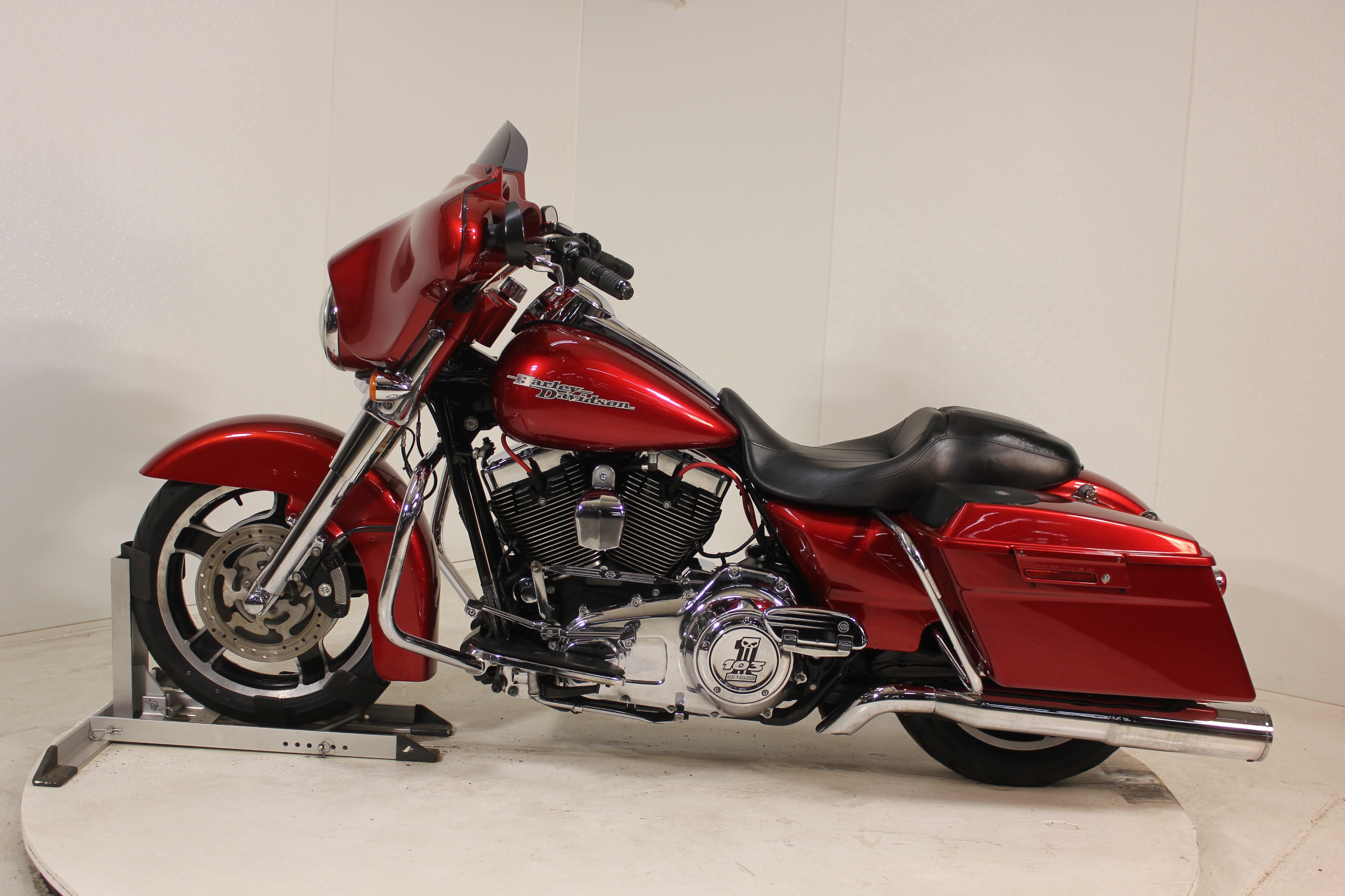 2012 Harley-Davidson STREET GLIDE in Pittsfield, MA