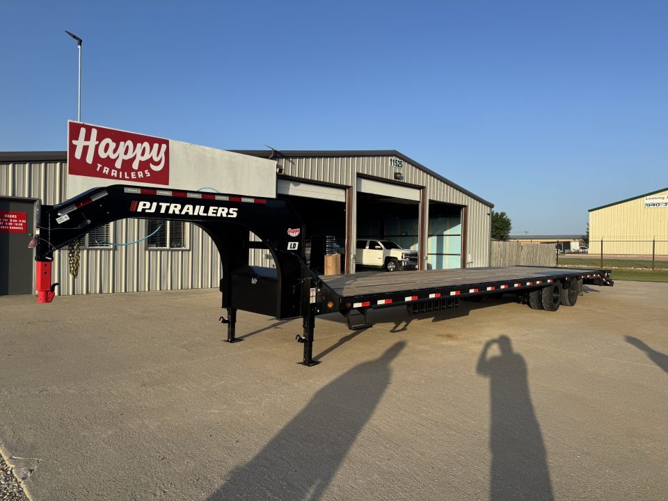 2026 PJ Trailers LD in Krum, TX