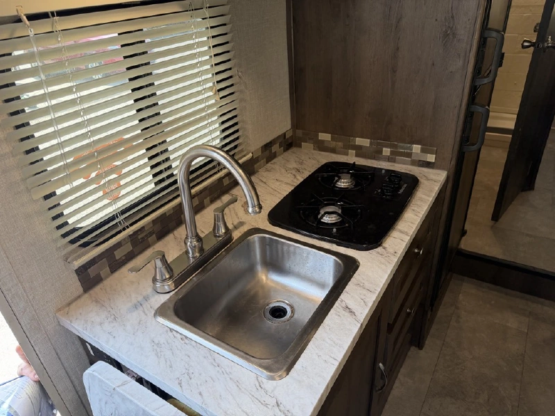 2018 COACHMEN ORION 21RS