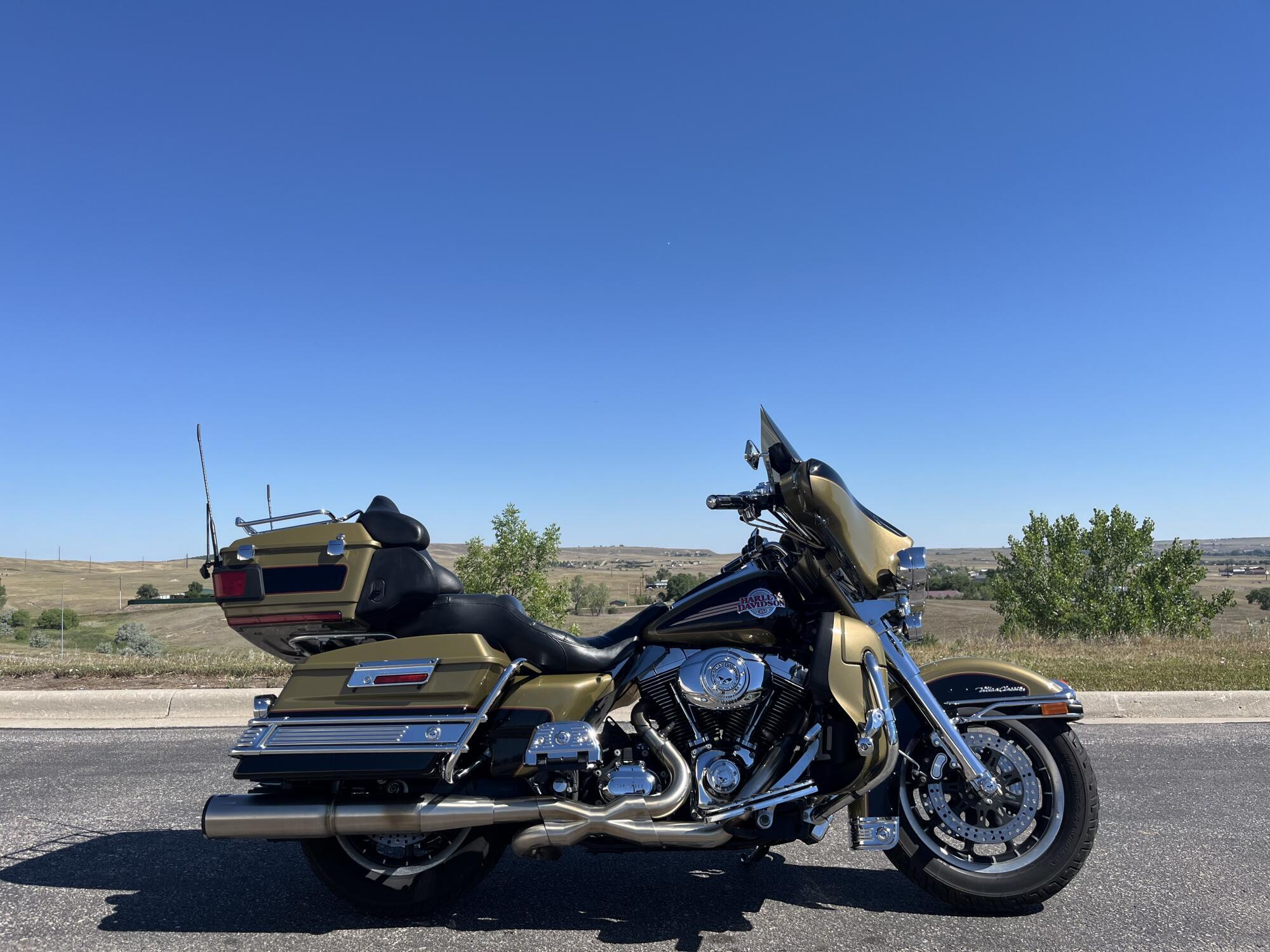 2007 Harley-Davidson Electra Glide Ultra Classic ULTRA CLASSIC FLHTCU in Rapid City, SD