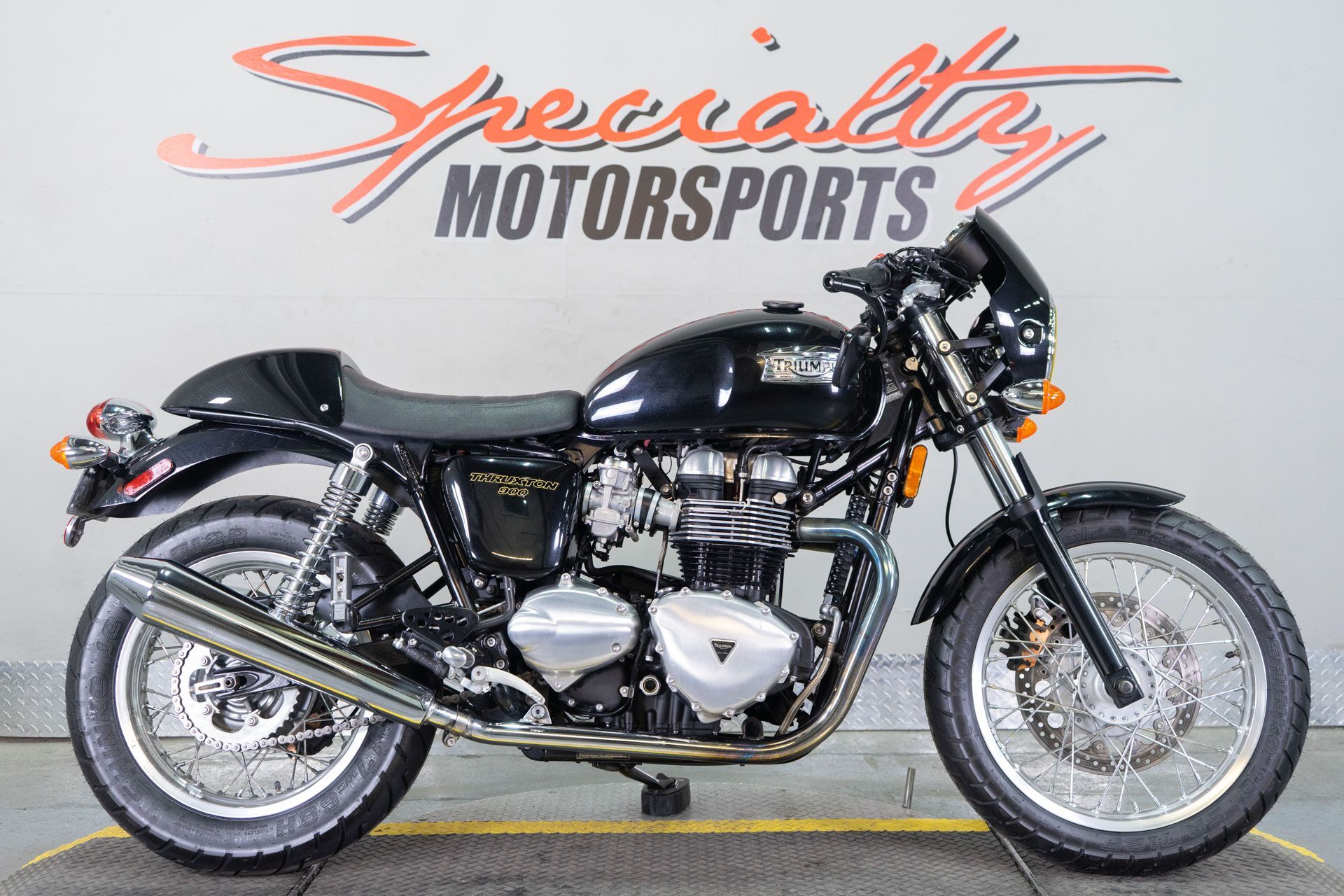 2015 Triumph Thruxton in Sacramento, CA