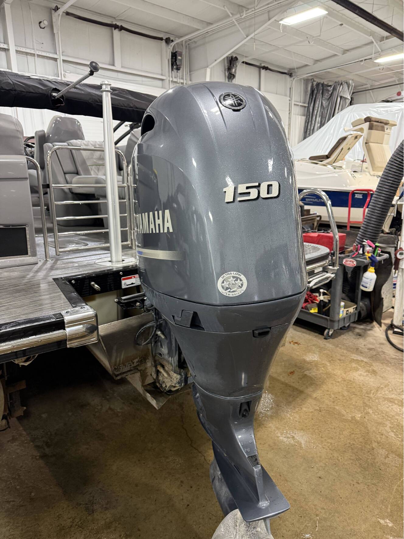 A photo of this 2021 Bennington 23 RXFB