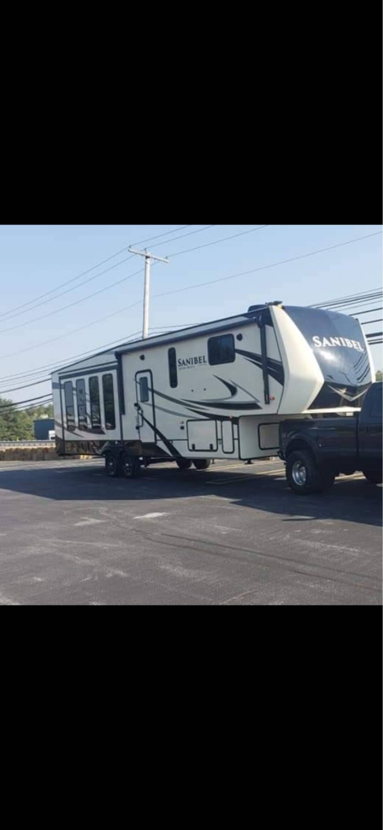 A photo of this 2019 Prime Time SANIBEL 3402WB