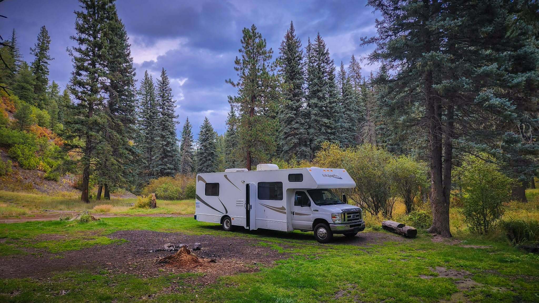 2019 Thor Motor Coach FOUR WINDS MAJESTIC 28A RV