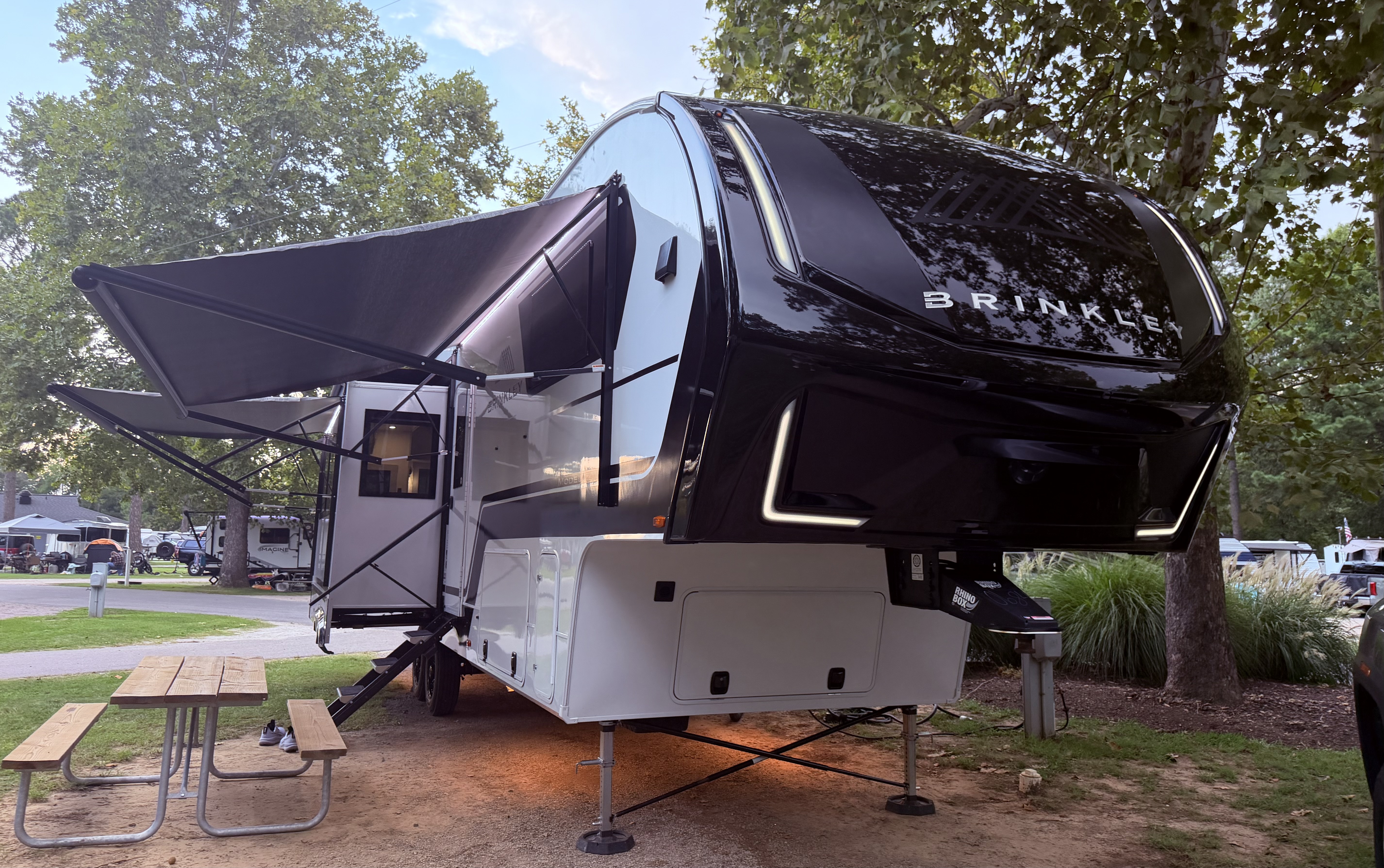 2024 Brinkley MODEL Z 3100 RV