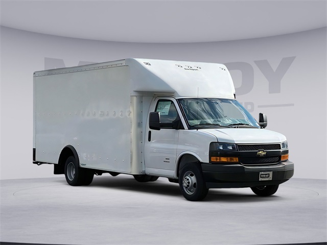 2023 Chevrolet Express 4500 in Charlottesville, VA