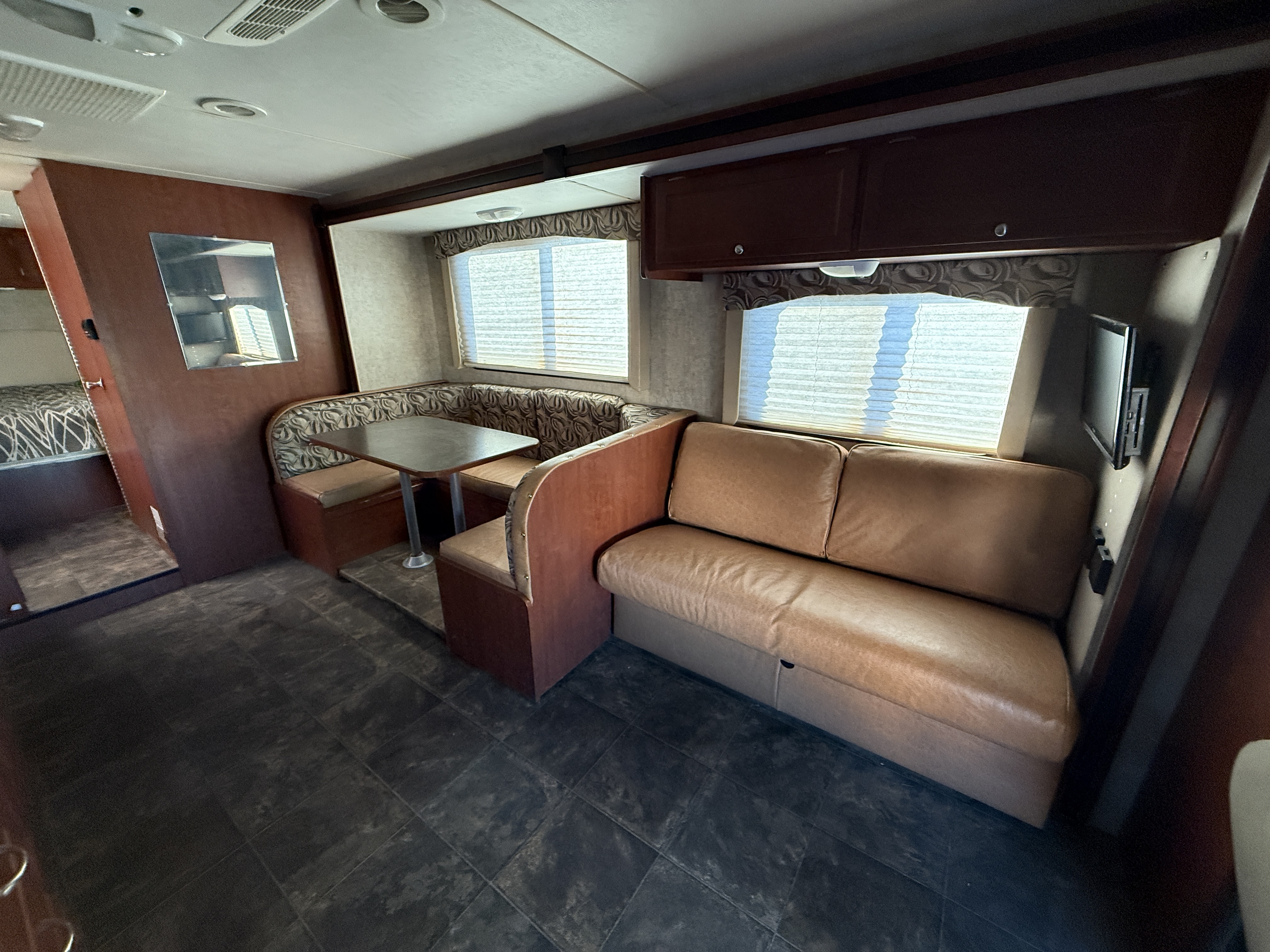 2014 Winnebago MINNIE WINNIE 31K in phoenix AZ