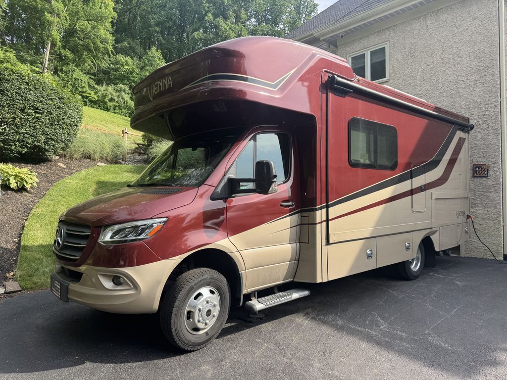 2022 Renegade Vienna 25VFWC in landenberg PA