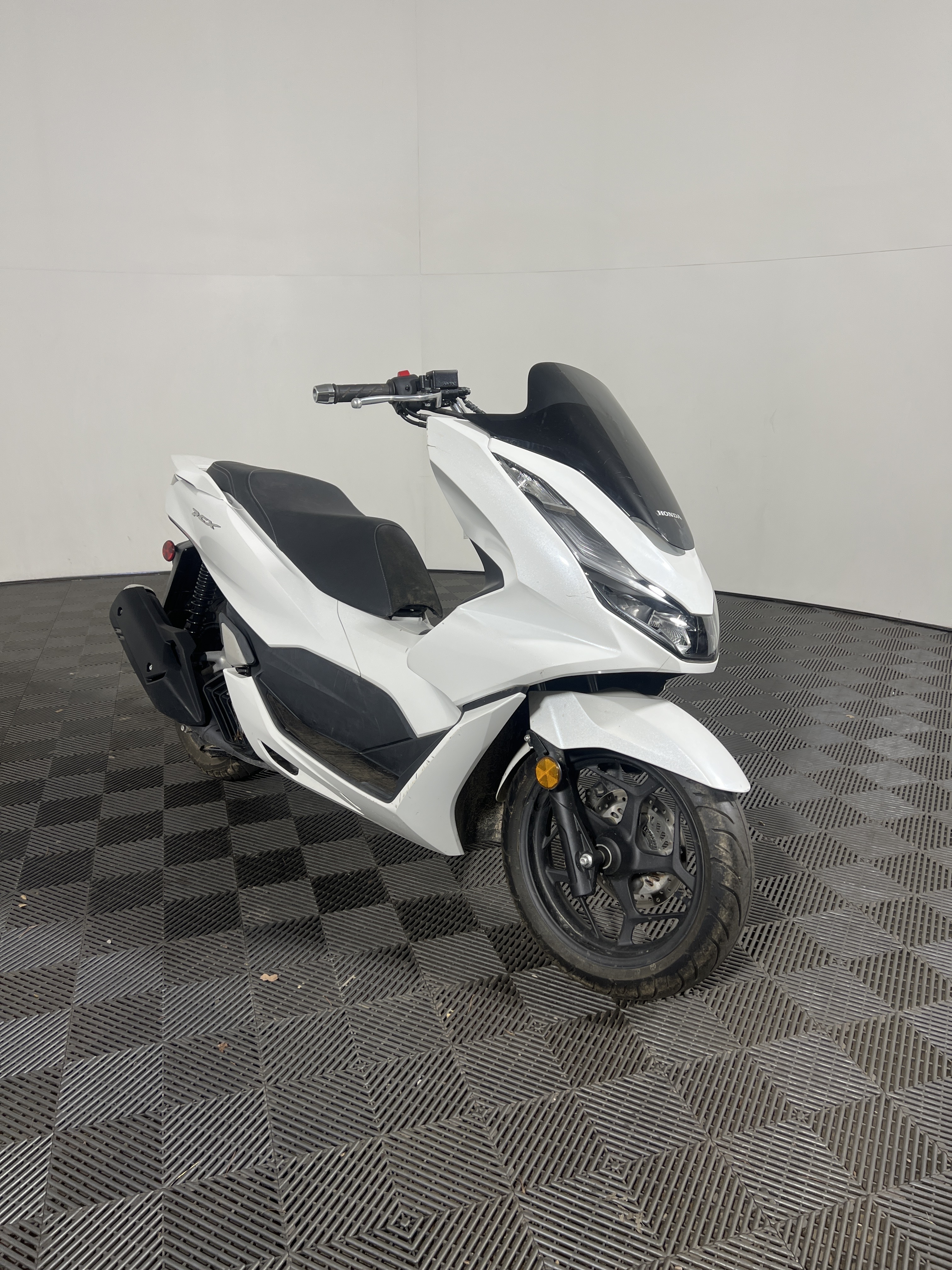 2022 Honda PCX150 ABS 150 ABS in Athens, OH