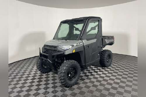 2027 Polaris RANGER XP 1000 CAB BASE in athens OH
