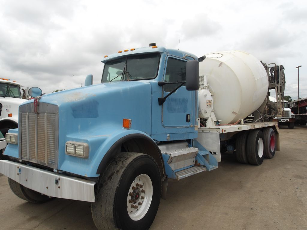 2007 KENWORTH W900 in Houston, TX