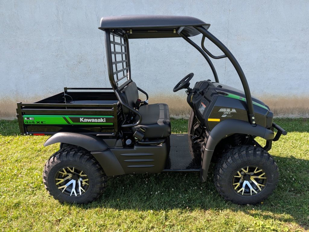 2027 Kawasaki Mule SX 4x4 XC LE SX 4X4 XC LE FI in dimondale MI