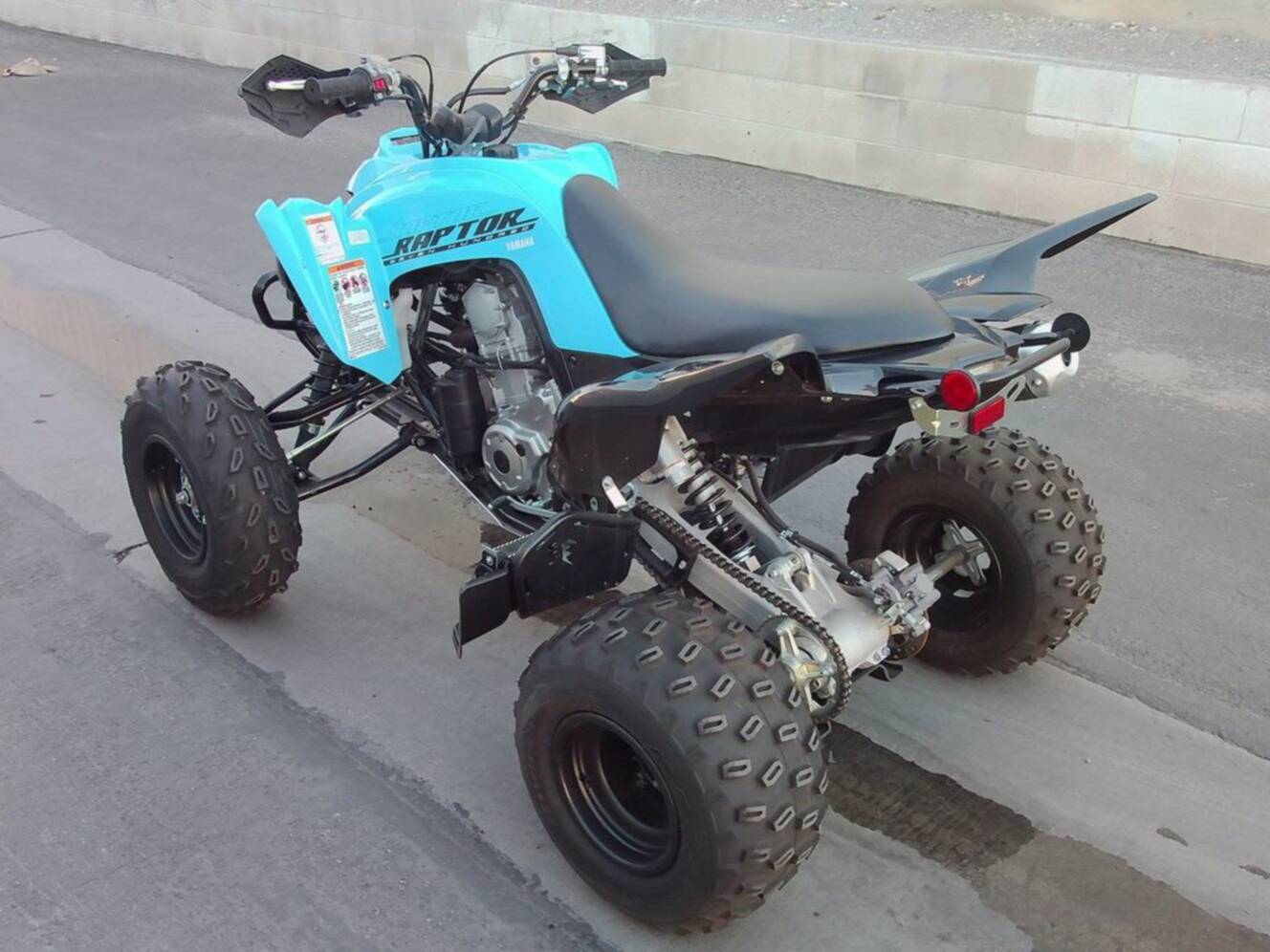 A photo of this 2024 Yamaha Raptor 700