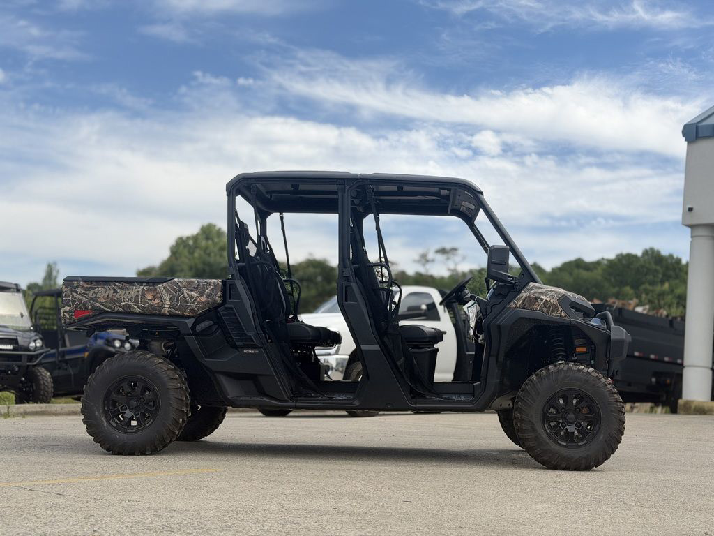 2026 Can-Am Defender MAX XT HD11 Dark Wildland Camo XT CAB HD10 in huntsville AL
