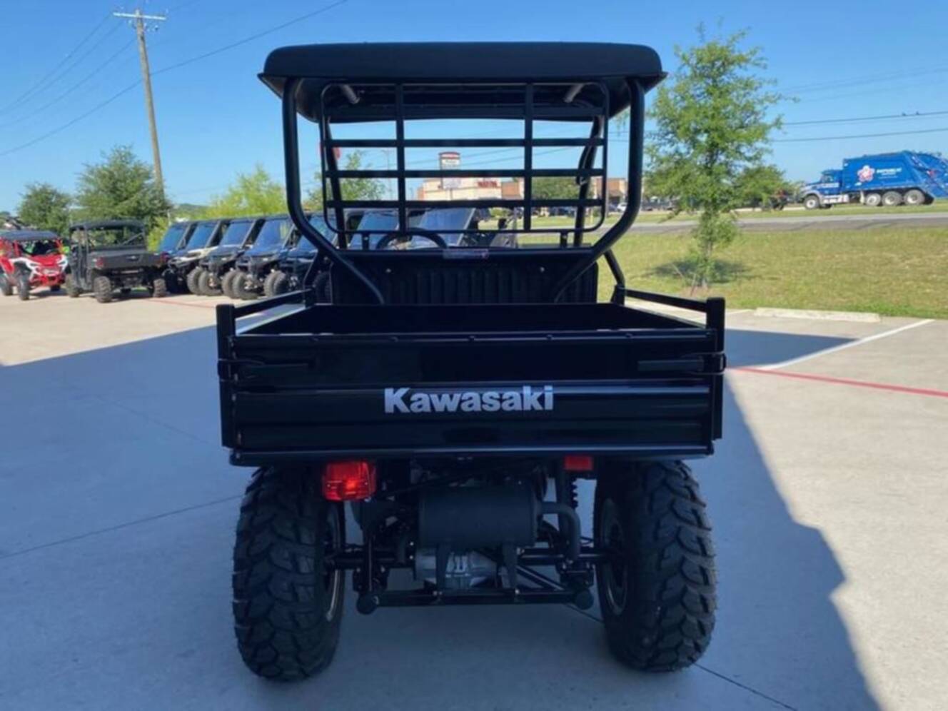 A photo of this 2027 Kawasaki Mule SX 4x4 XC LE