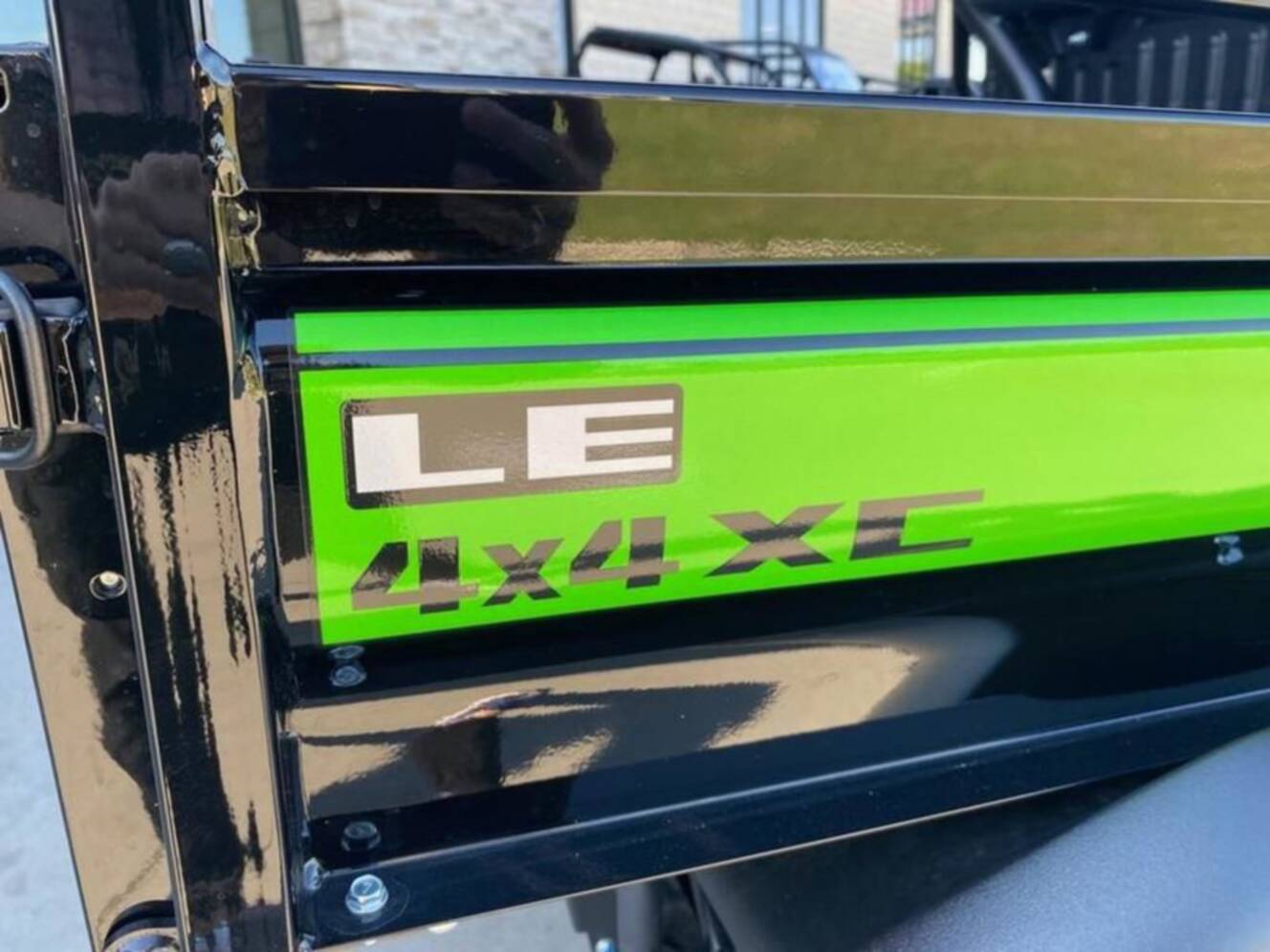 A photo of this 2027 Kawasaki Mule SX 4x4 XC LE