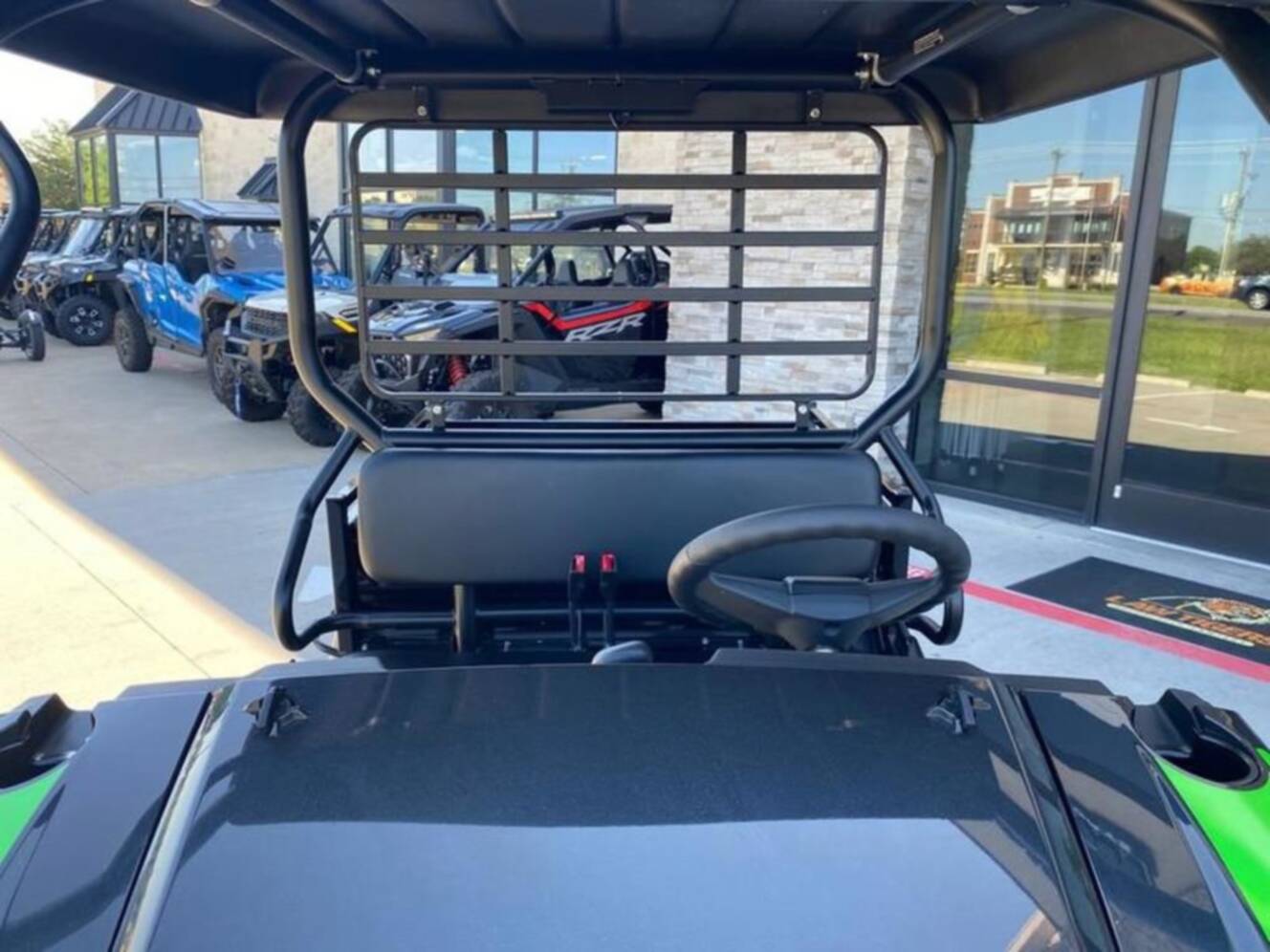 A photo of this 2027 Kawasaki Mule SX 4x4 XC LE