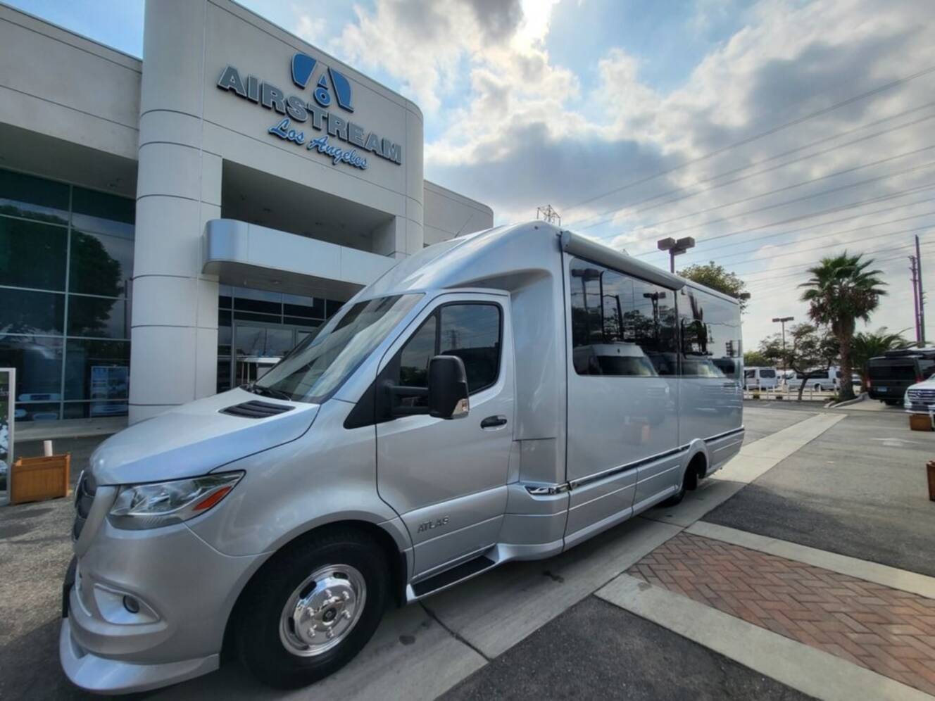 A photo of this 2023 Airstream Atlas E1