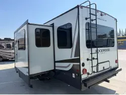 2027 Forest River ULTRALITE 2618RD Rockwood