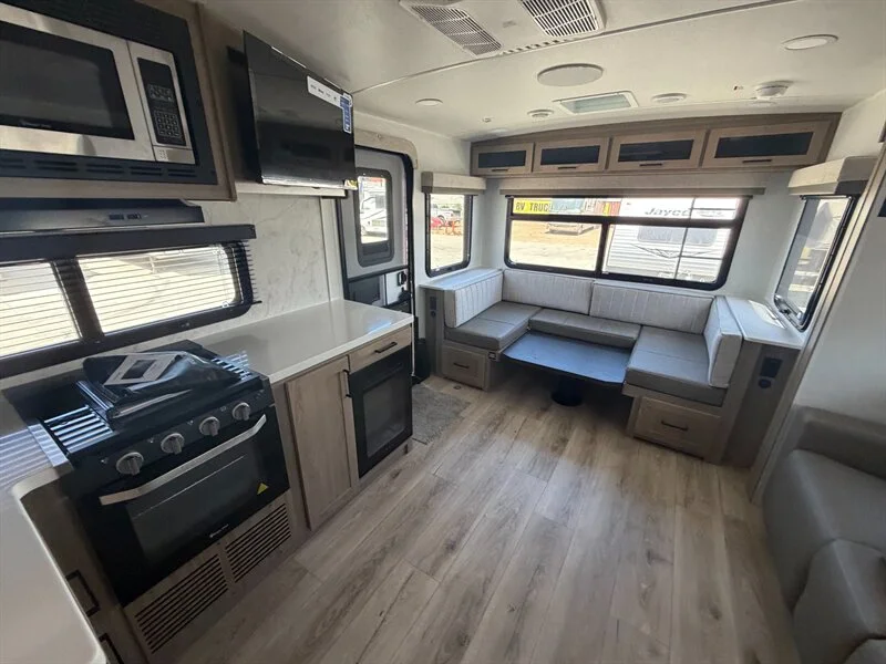 2027 Forest River ULTRALITE 2618RD Rockwood