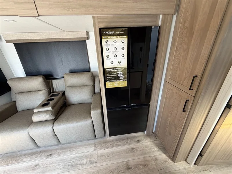 2027 Forest River ULTRALITE 2618RD Rockwood