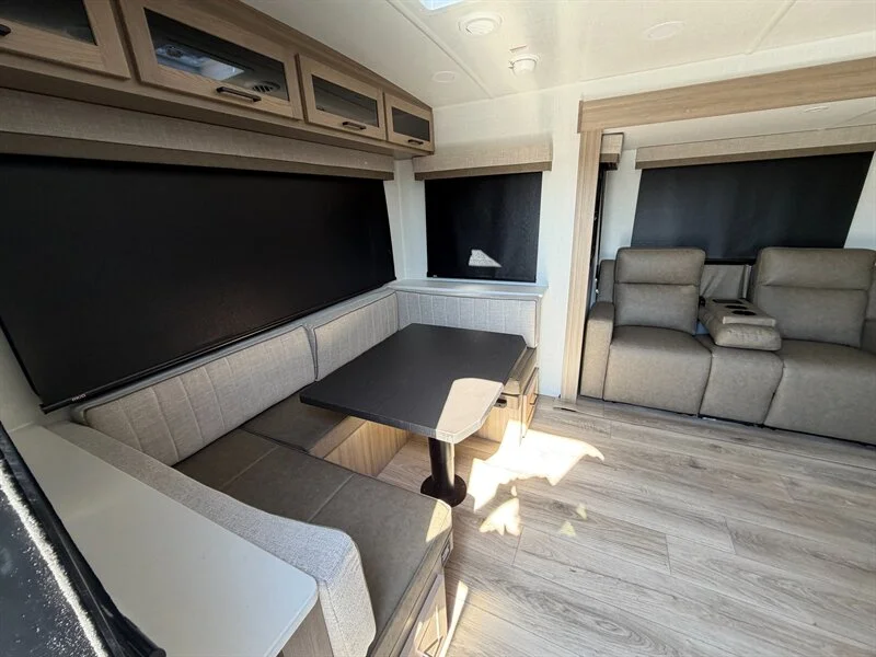 2027 Forest River ULTRALITE 2618RD Rockwood