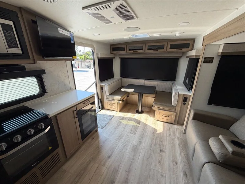 2027 Forest River ULTRALITE 2618RD Rockwood