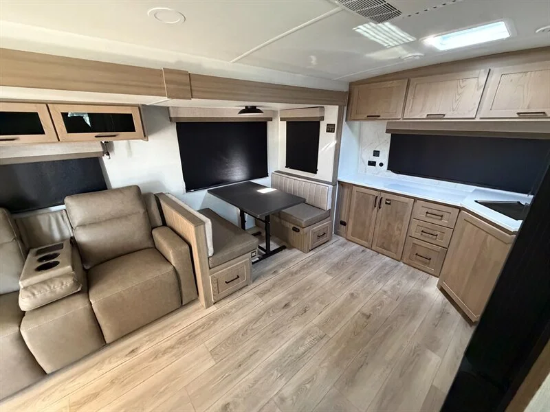 2027 Forest River ULTRALITE 2608BS Rockwood