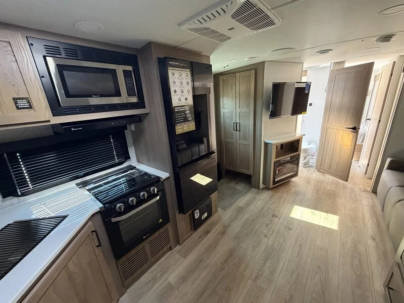 2027 Forest River ULTRALITE 2608BS Rockwood