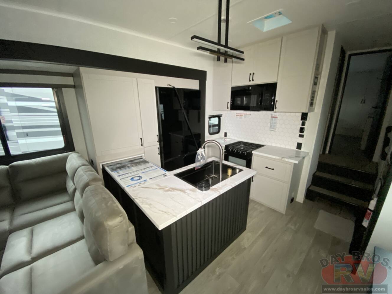 A photo of this 2027 Jayco Seismic 395