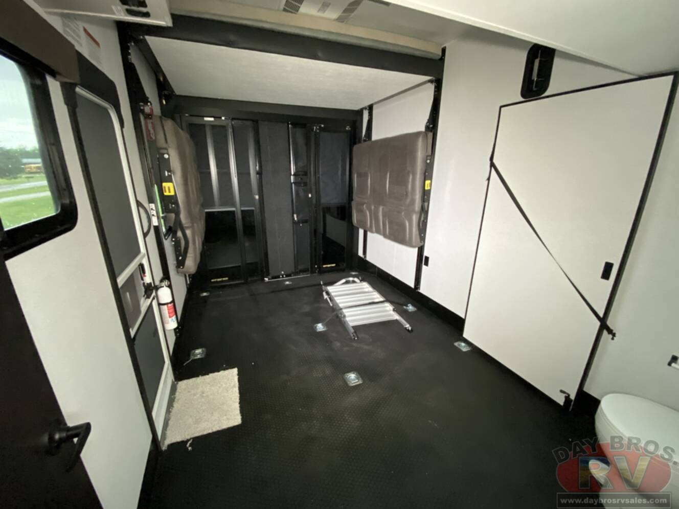 A photo of this 2027 Jayco Seismic 395