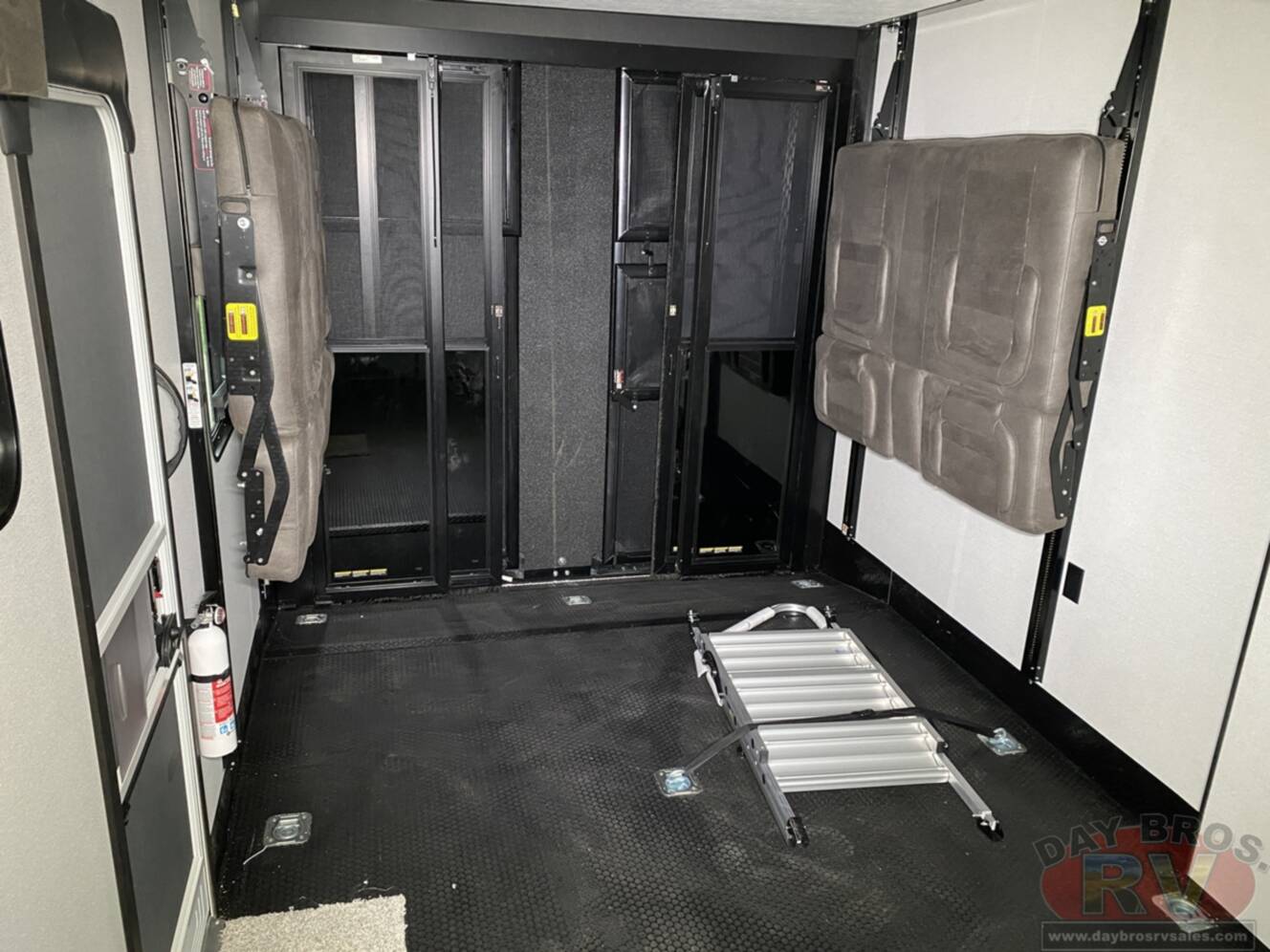 A photo of this 2027 Jayco Seismic 395