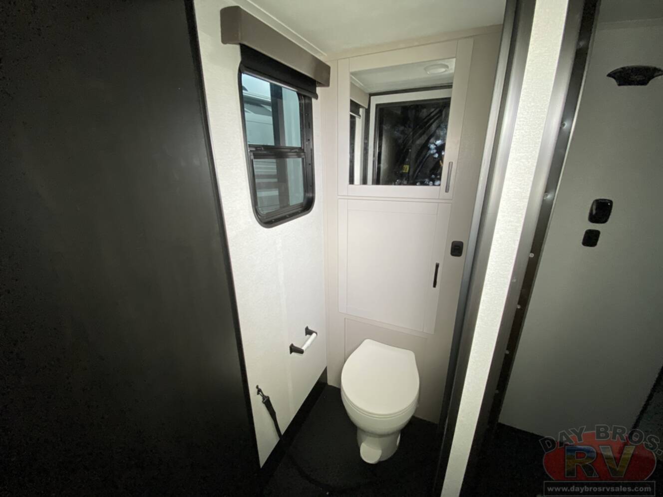 A photo of this 2027 Jayco Seismic 395