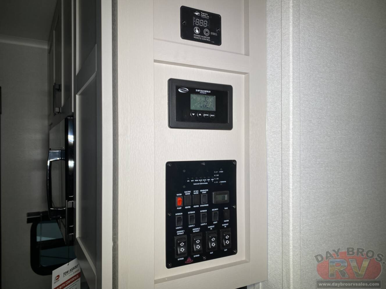 A photo of this 2027 Jayco Seismic 395
