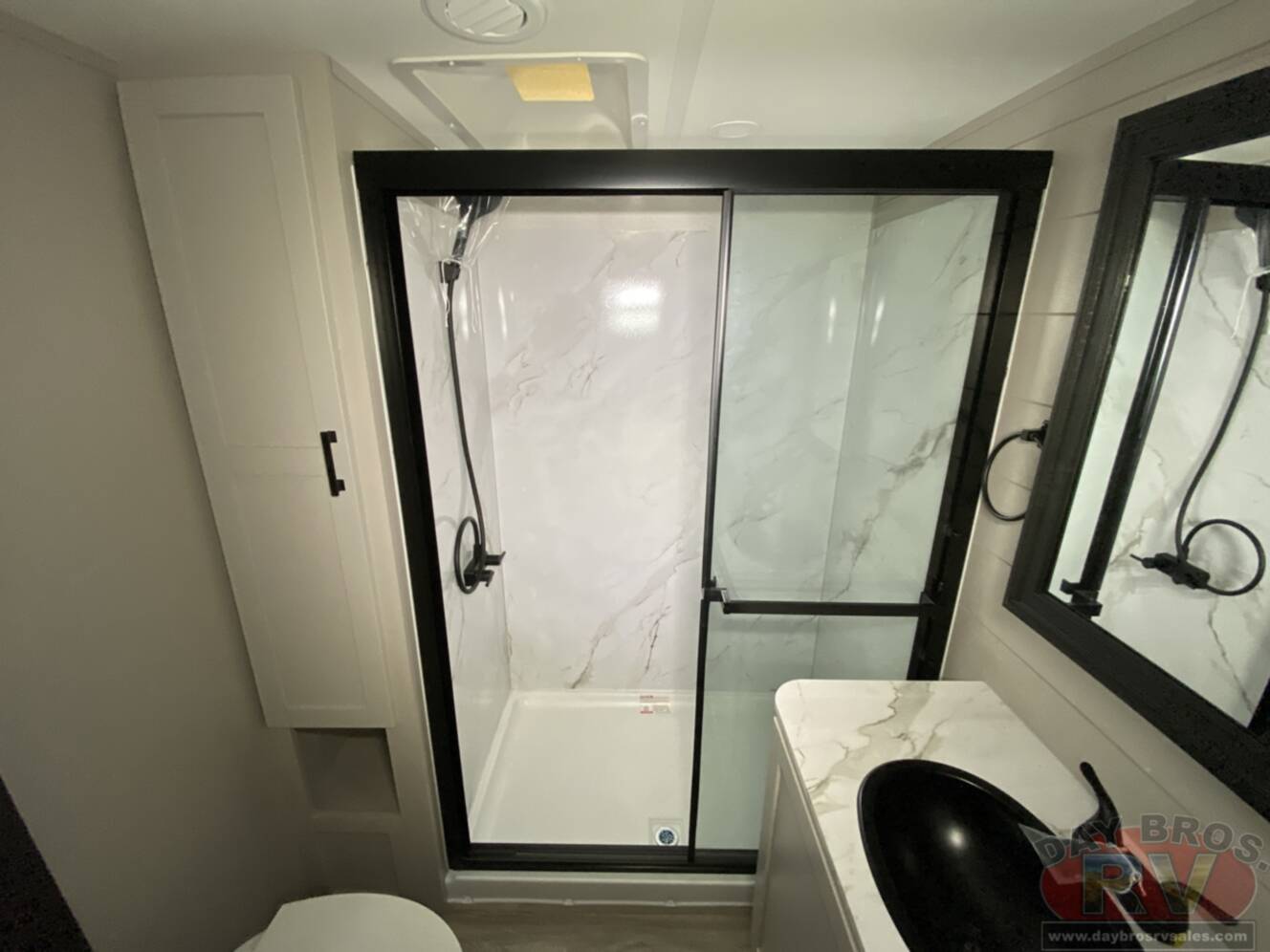 A photo of this 2027 Jayco Seismic 395
