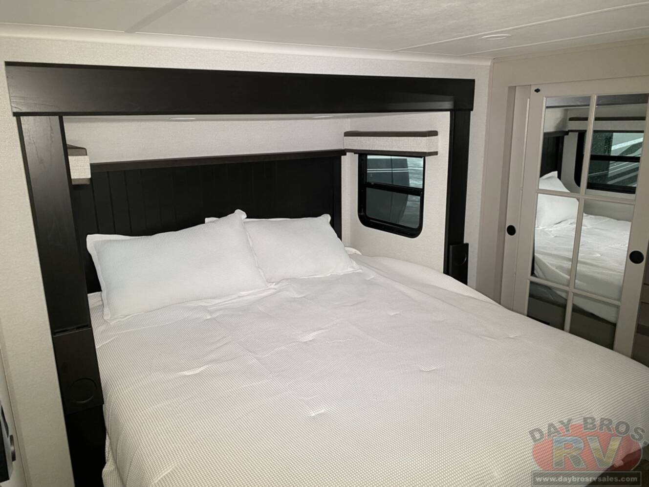 A photo of this 2027 Jayco Seismic 395