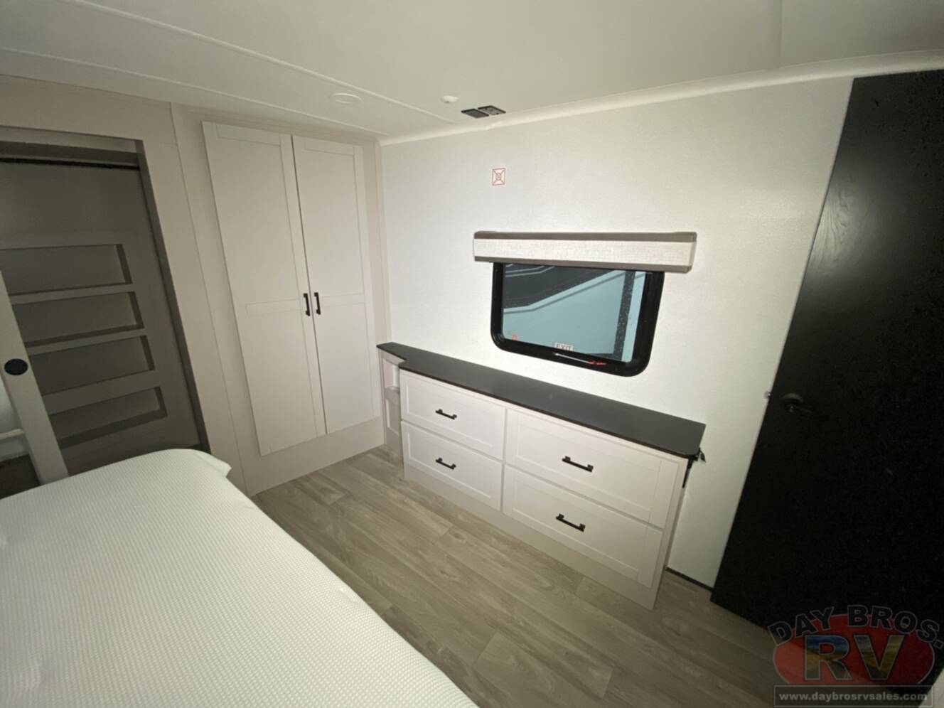 A photo of this 2027 Jayco Seismic 395