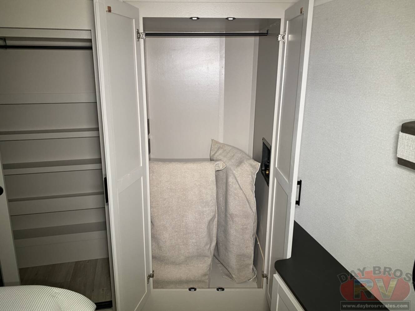 A photo of this 2027 Jayco Seismic 395