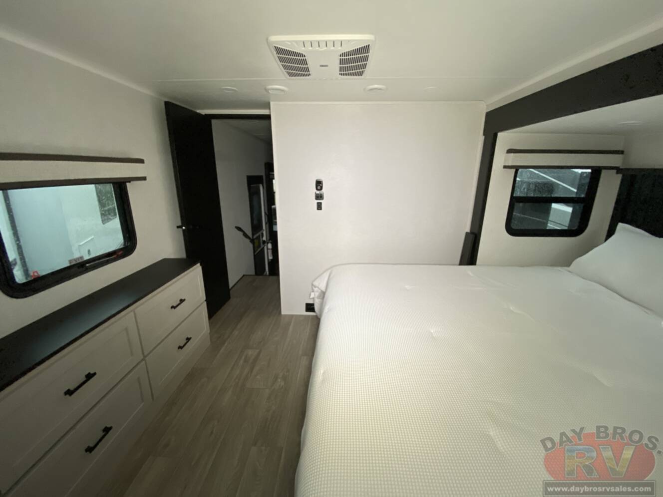 A photo of this 2027 Jayco Seismic 395