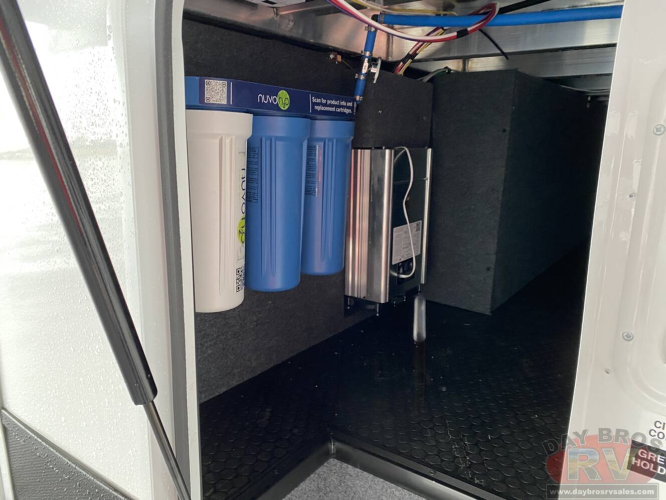 A photo of this 2027 Jayco Seismic 395