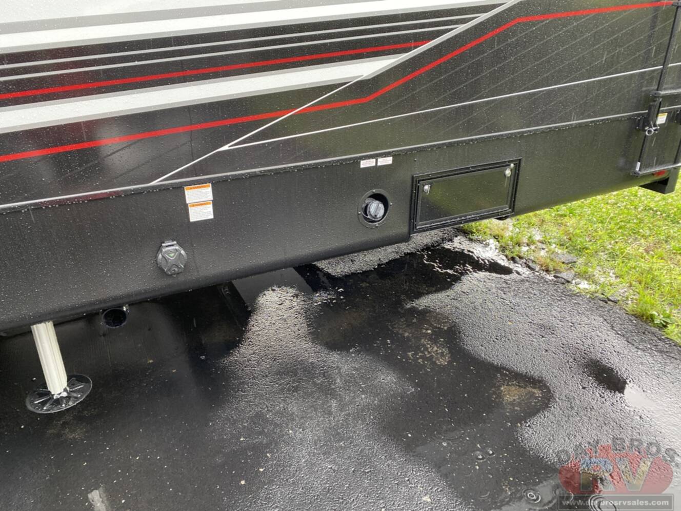 A photo of this 2027 Jayco Seismic 395