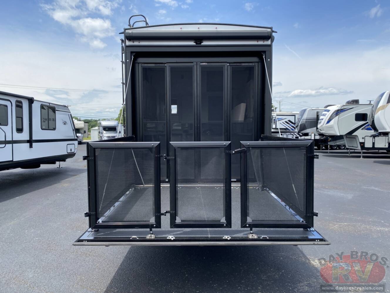 A photo of this 2027 Jayco Seismic 395