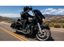 History of the Harley-Davidson Street Glide image