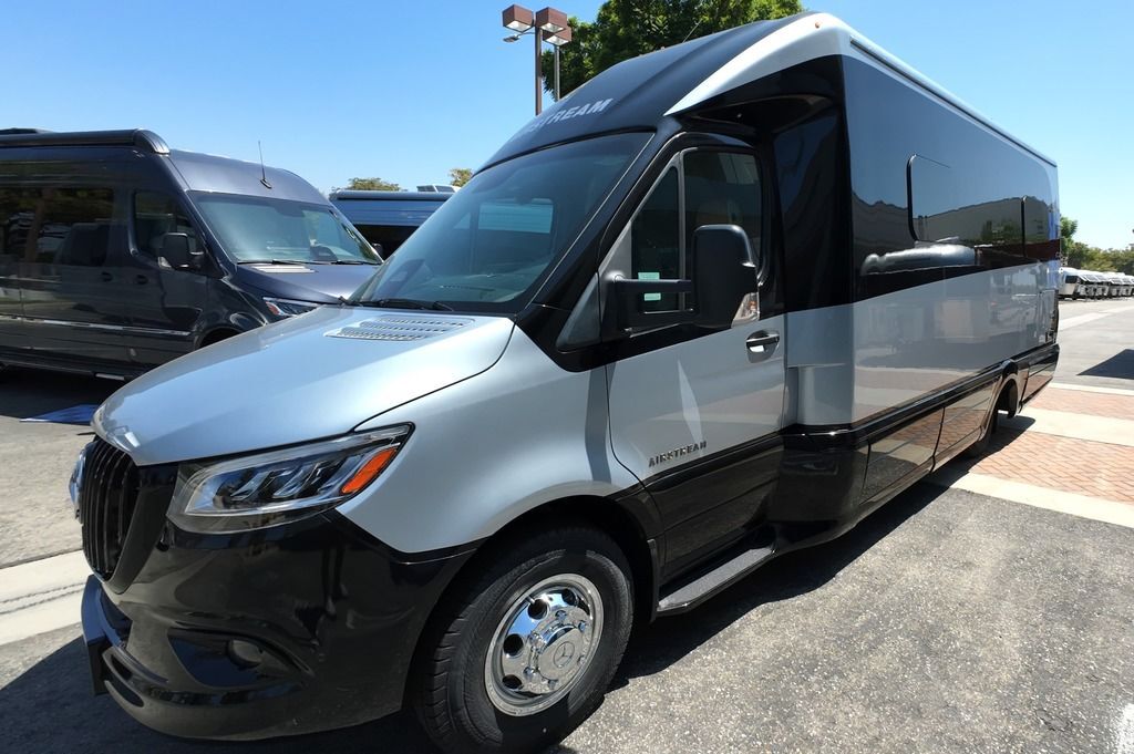2027 Airstream Atlas 25RT in san gabriel CA