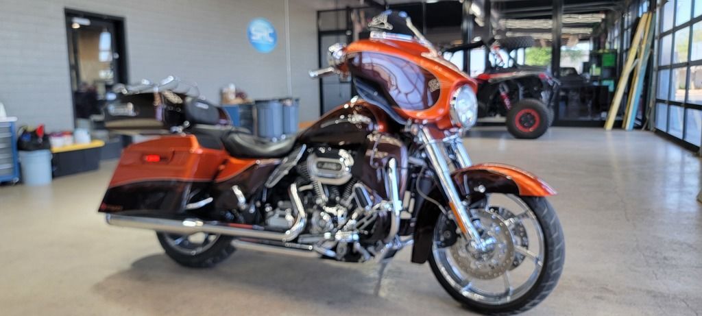 2012 Harley-Davidson® FLHXSE3 - CVO Street Glide® FLHXSE in Tempe, AZ