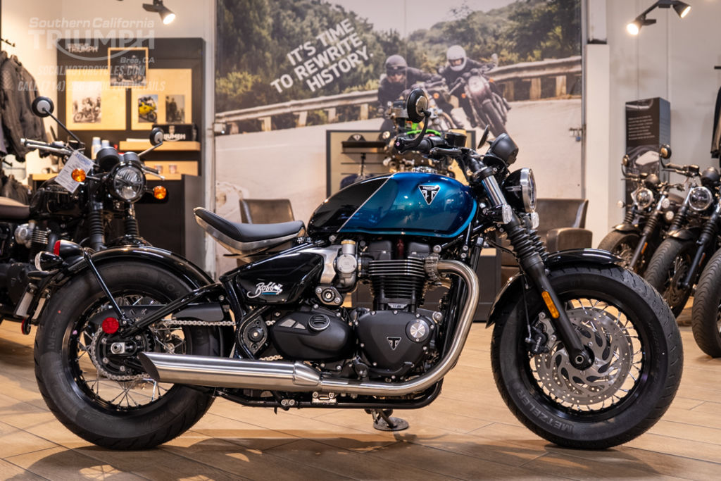 2026 Triumph Bonneville Bobber Interstellar Blue BASE in Brea, CA