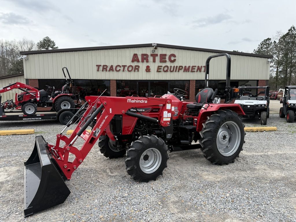 MAHINDRA 4500 Series 4540 4WD in Nauvoo, AL