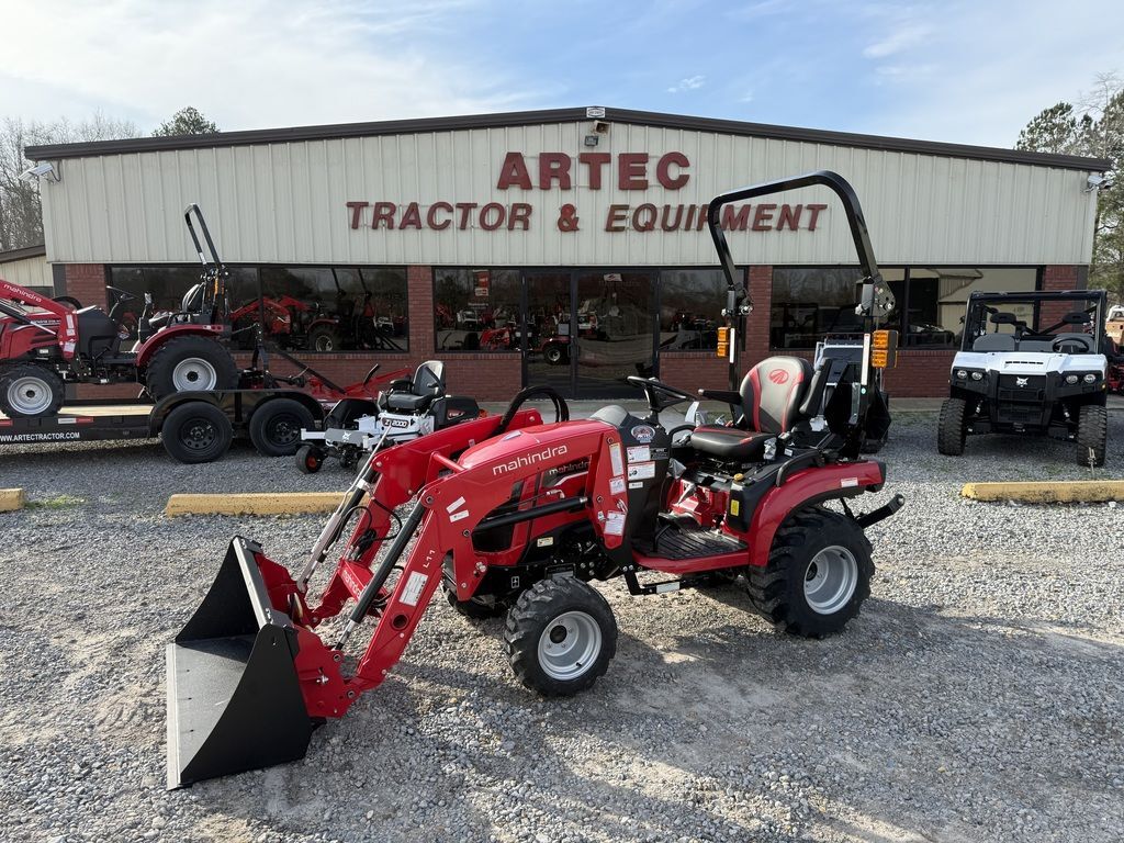 MAHINDRA 1123 TRACTOR/LOADER in Nauvoo, AL